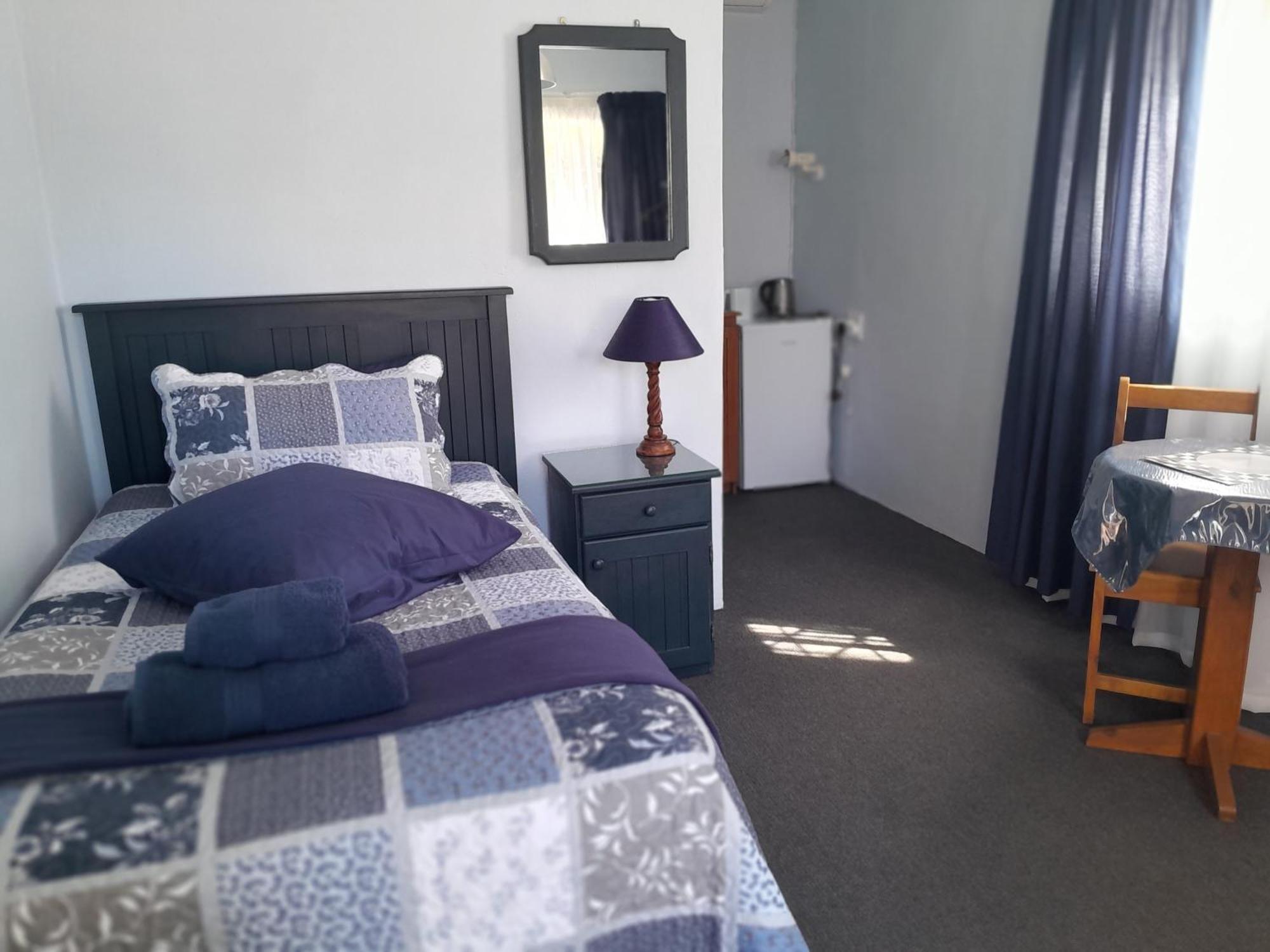 Graaff-Reinet Obesa Lodge מראה חיצוני תמונה