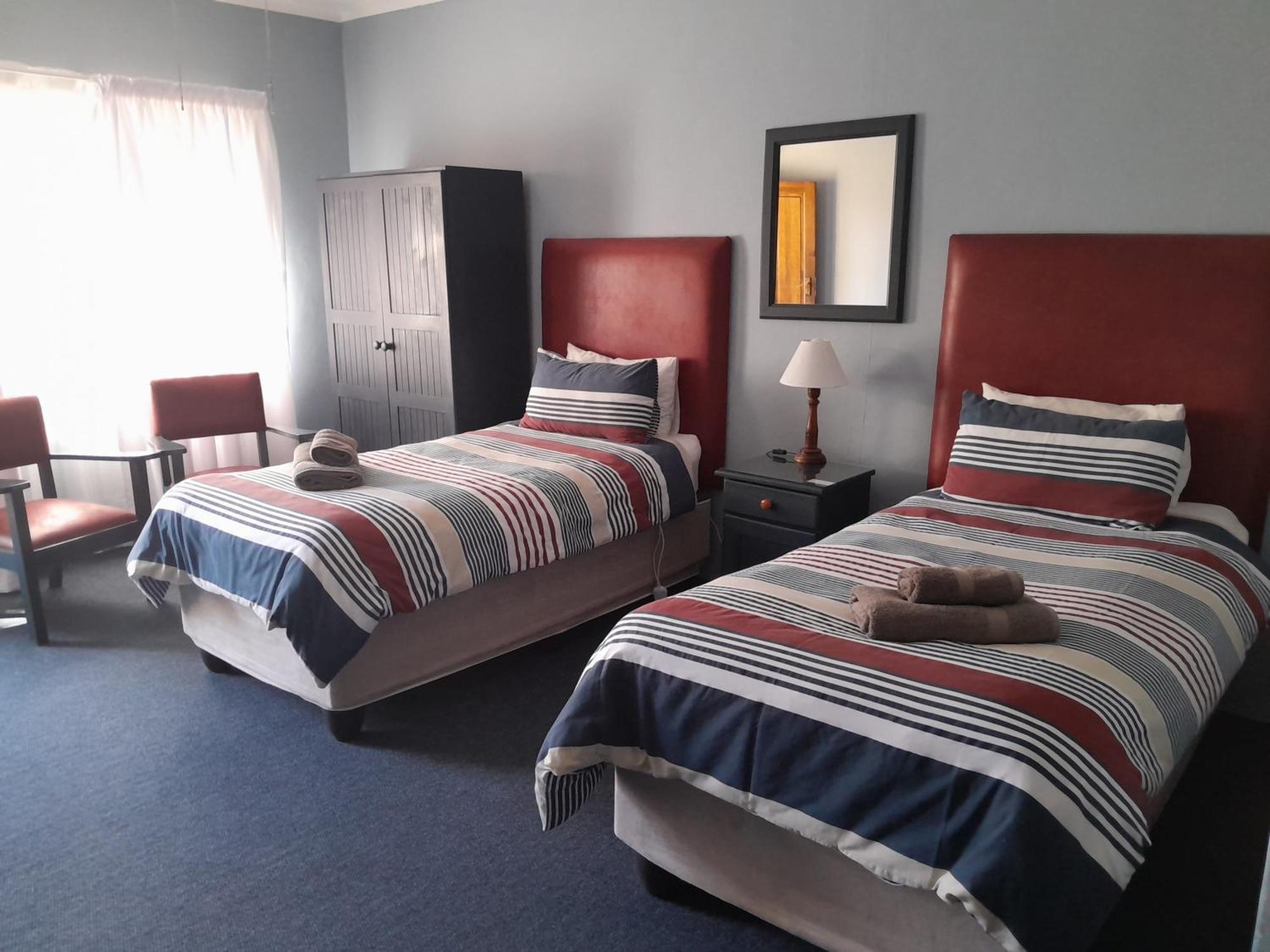 Graaff-Reinet Obesa Lodge מראה חיצוני תמונה