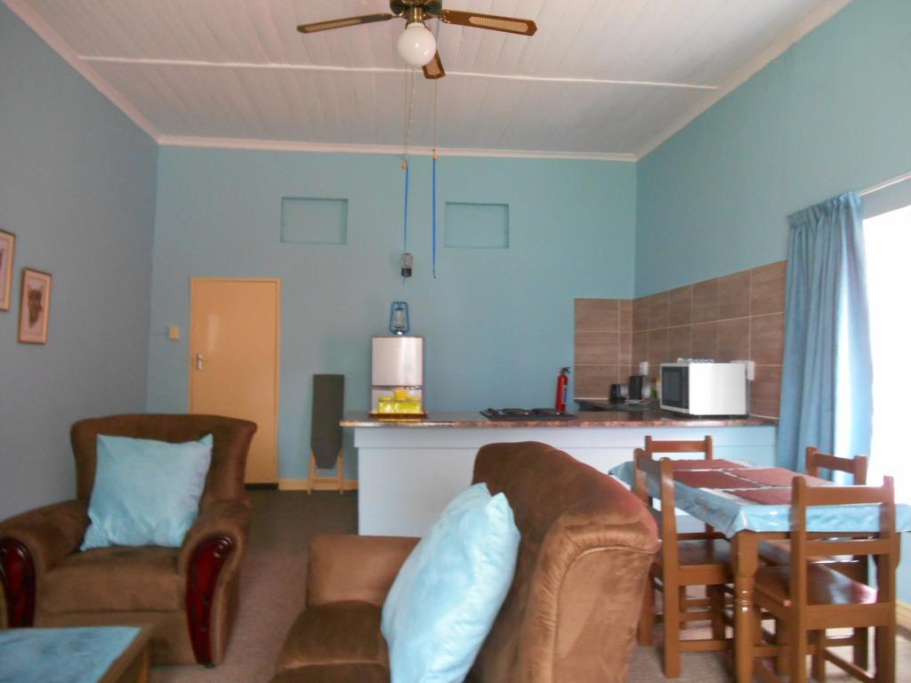 Graaff-Reinet Obesa Lodge חדר תמונה