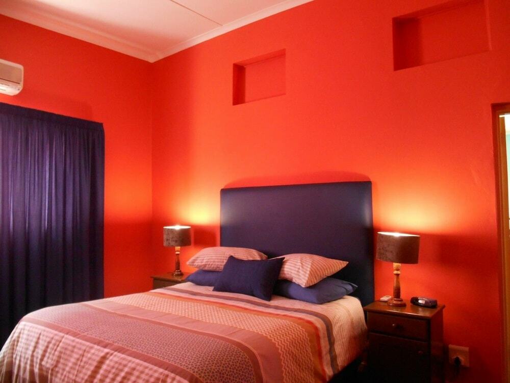 Graaff-Reinet Obesa Lodge מראה חיצוני תמונה